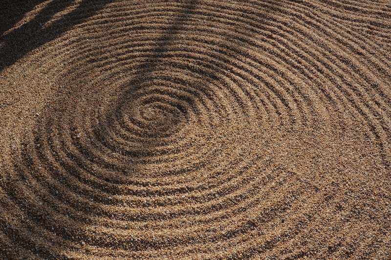 Jardín zen en la casa de té de los jardines de Hamarikyu