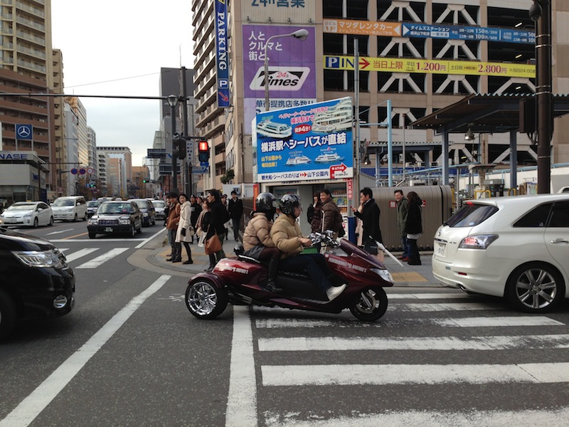 Moto cerca del barrio chino de Yokohama